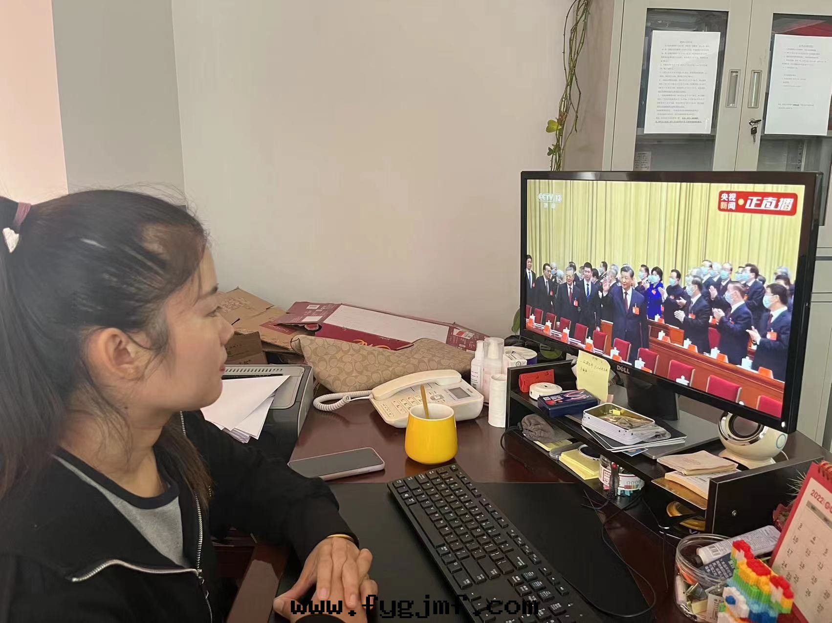 ec9d84454f54f266202c09323596310