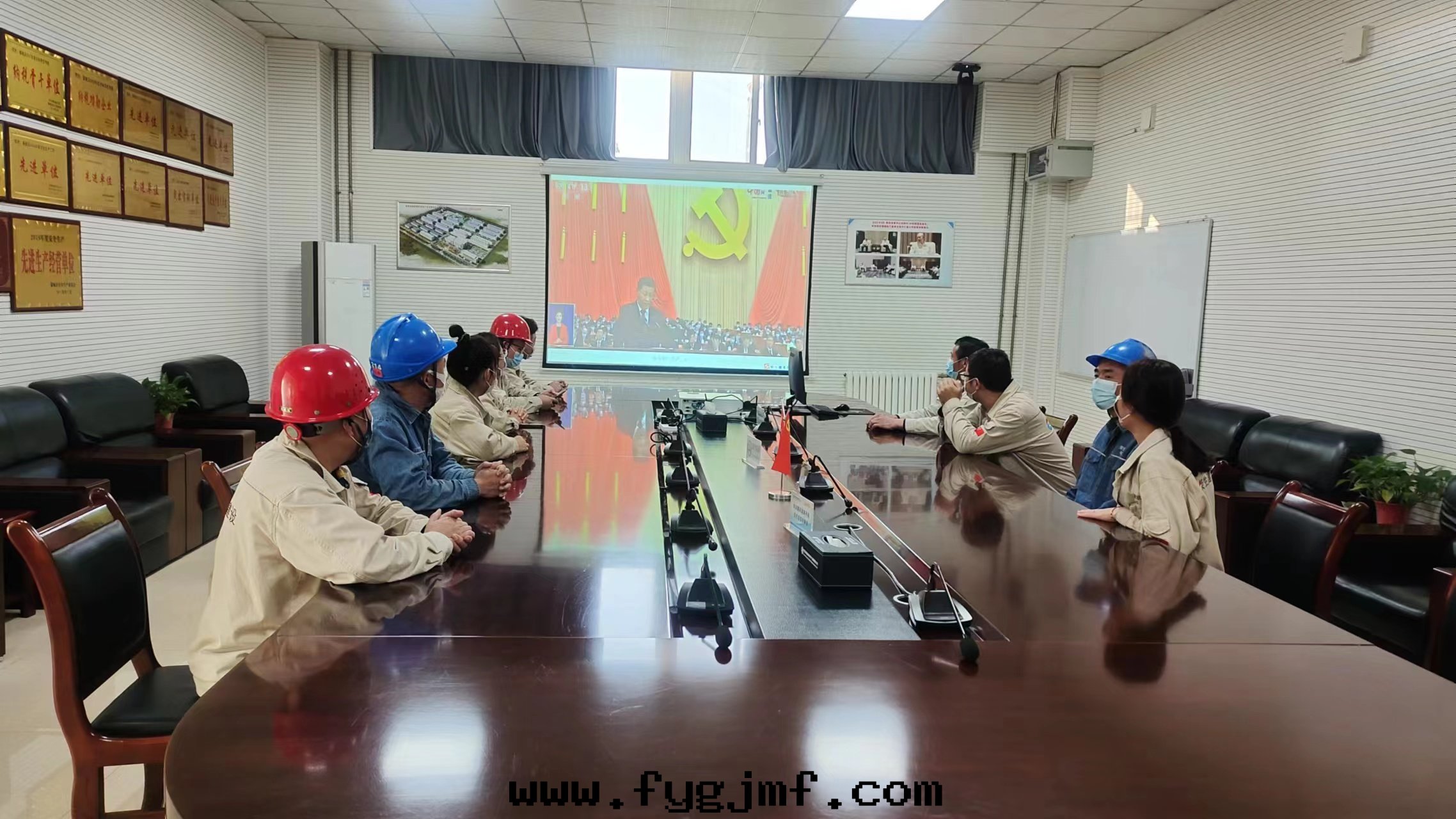 5eb66139eb8dc4a893780e70ae091b86_